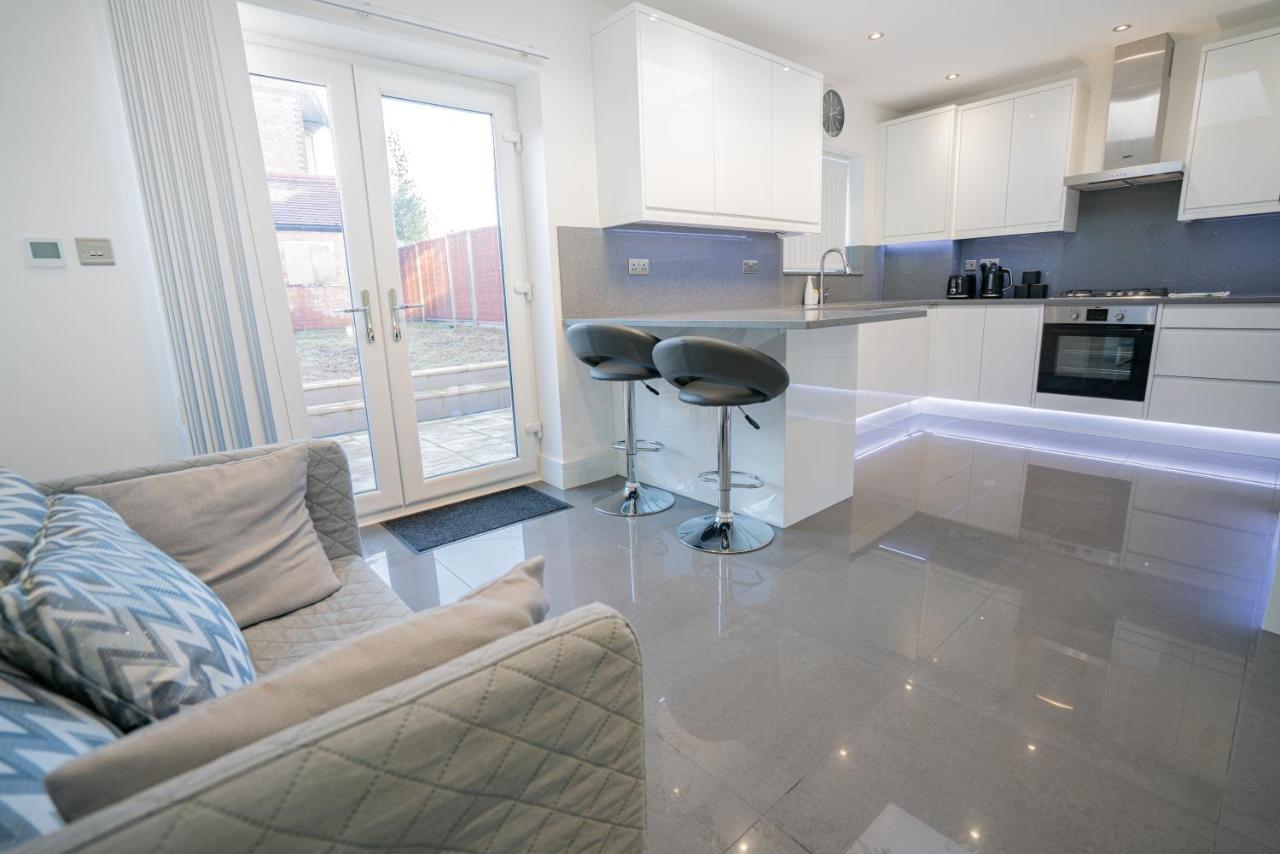 Villa Newly Refurbished Modern 4 Bed Detached House ! Oxford Exterior foto